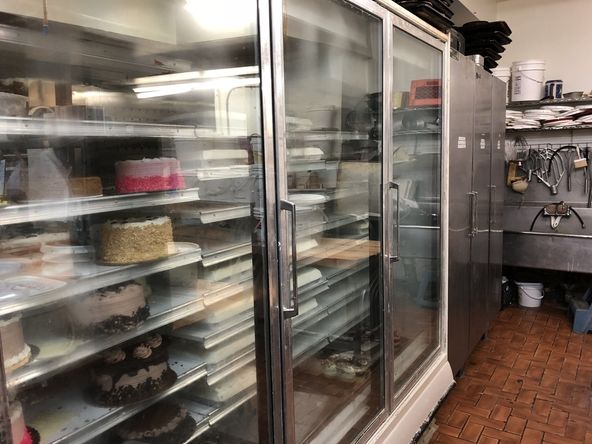 Traub's Bakery: 1020 Lincoln Avenue, Prospect Park, PA 19076